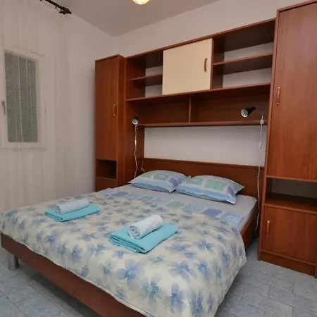Vineyard House Murvica Ferienhaus